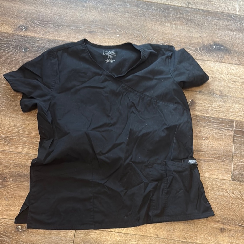 Cherokee black scrub top XL